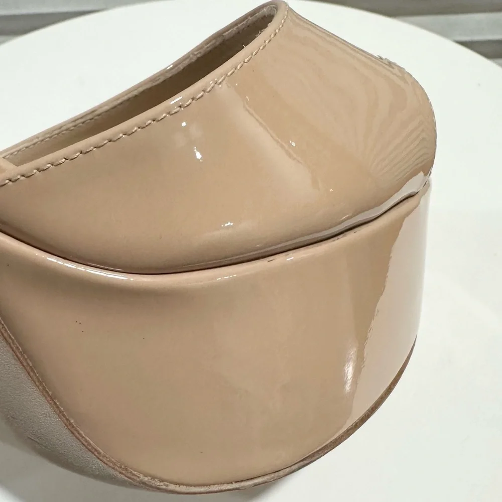 🌹STUART WEITZMAN 🌹 Discoplatform Nudistcurve Patent Leather Sandals Size: 10B